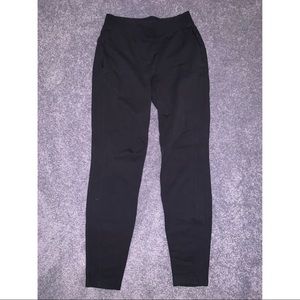 Lululemon Size 4 Knit Joggers - perfect condition!